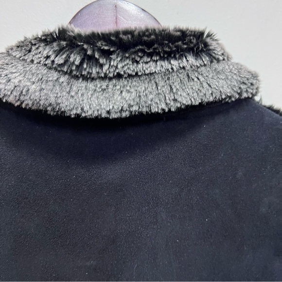 FAIRWEATHER Faux Suede  Jacket - Picture 5 of 9